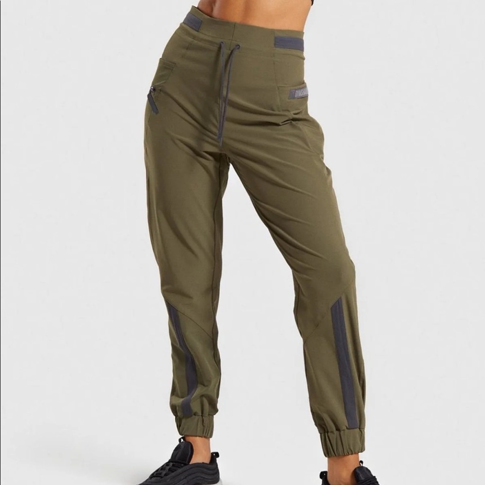 *SOLD* NWT Box Utility Joggers